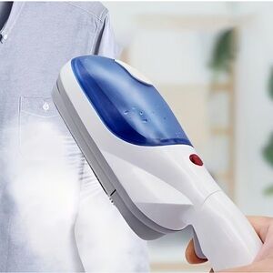 Tobi Travel Steamer in Blue and White